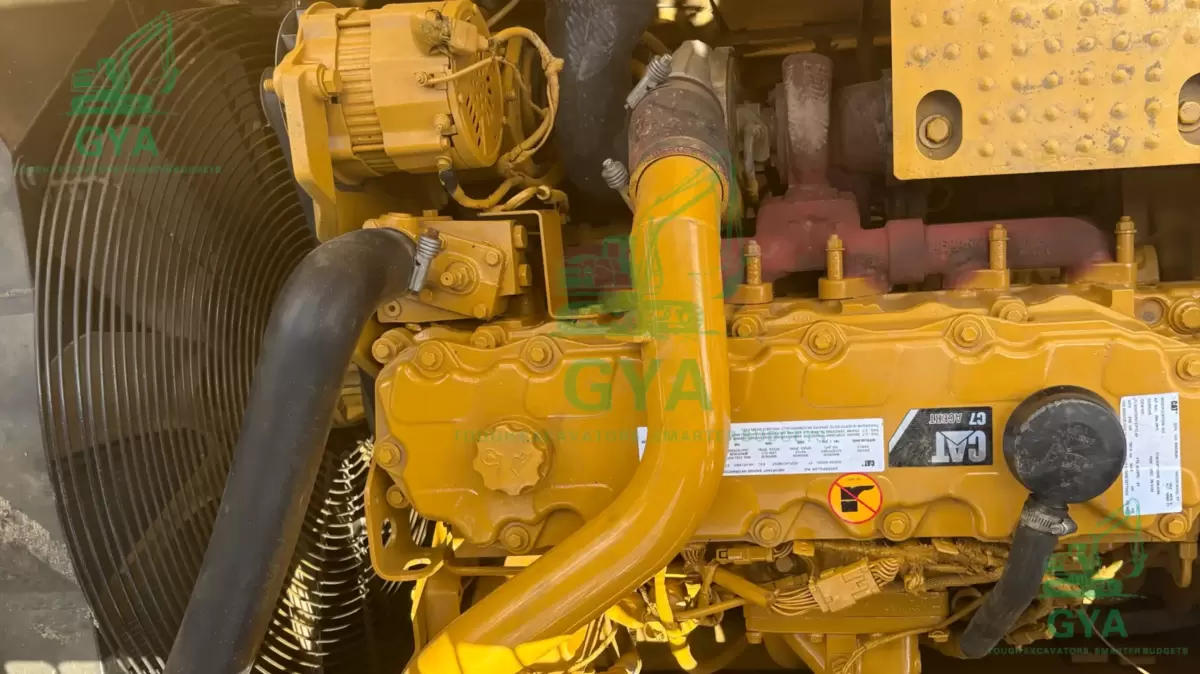 2017 Caterpillar CAT 329D2L detail photo 2