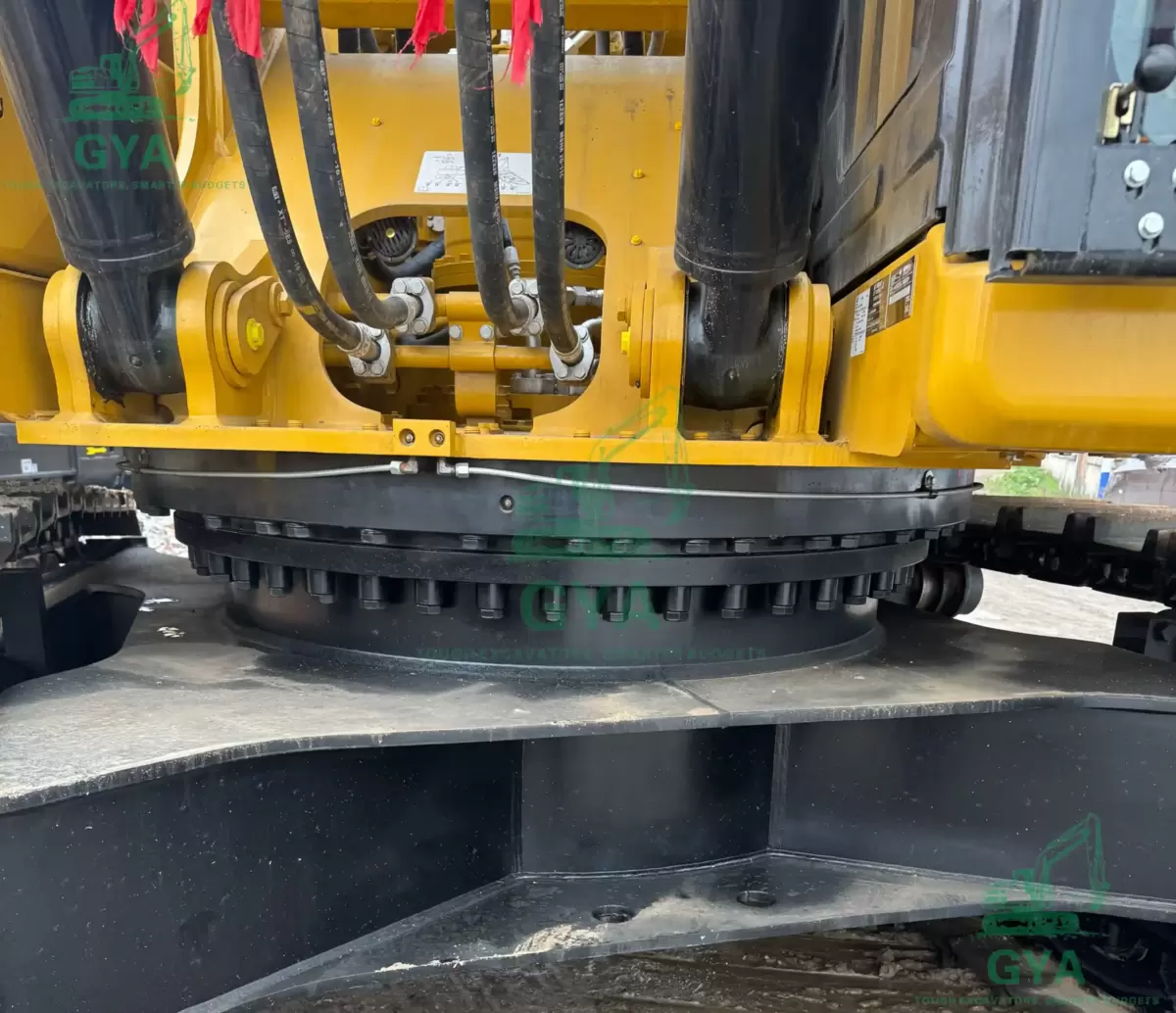2023 Caterpillar CAT 336GC detail photo 4