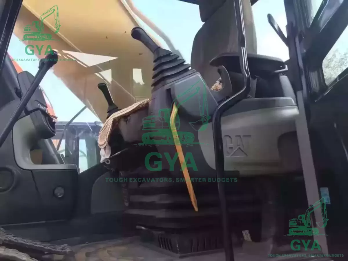 2013 Caterpillar CAT 349D detail photo 6
