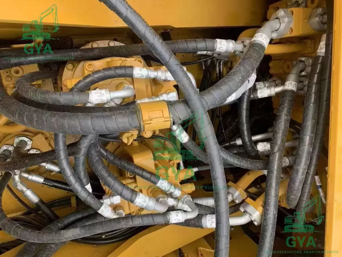 2018 Caterpillar CAT 349D2L detail photo 7
