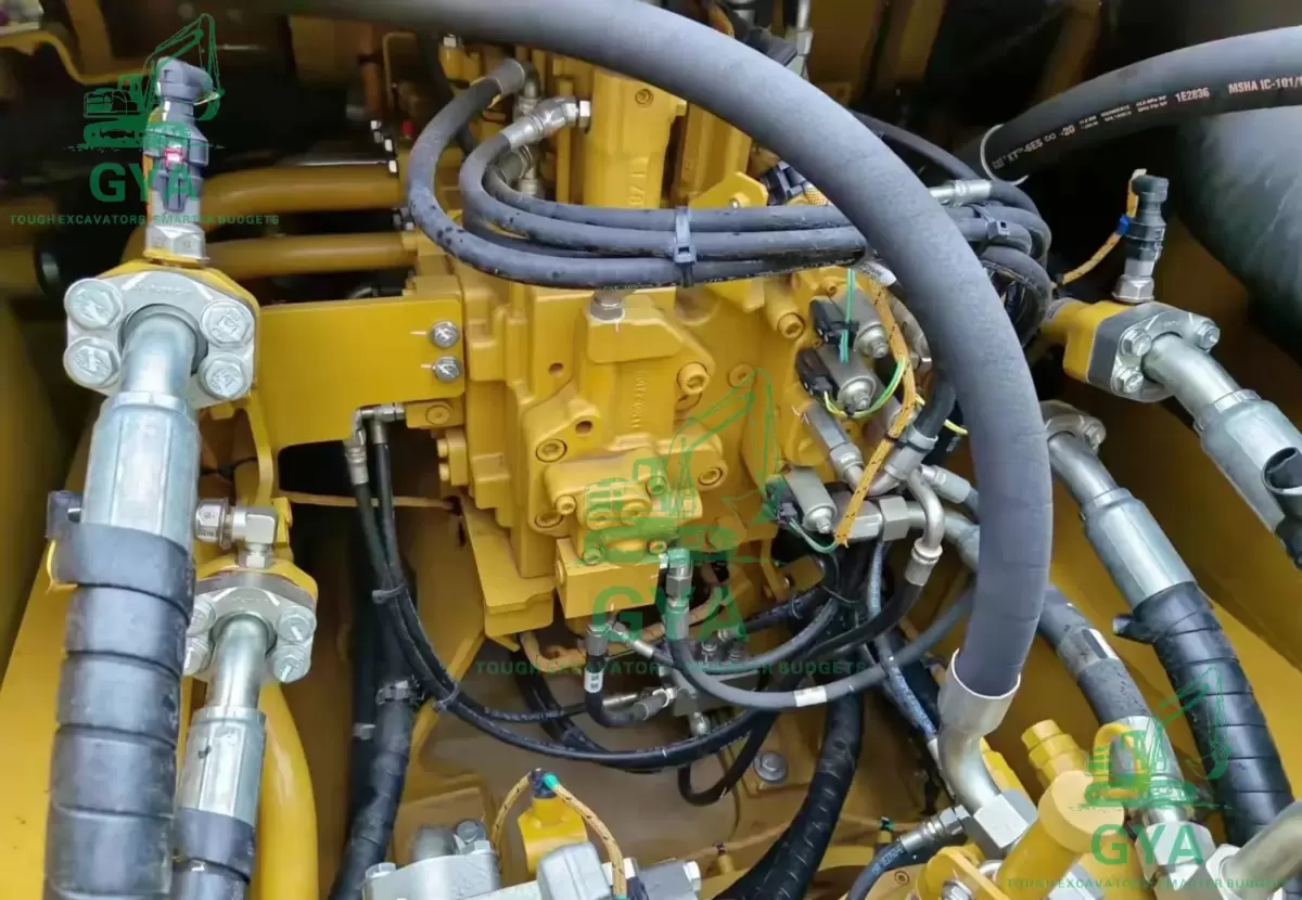 2024 Caterpillar CAT 349GC detail photo 3