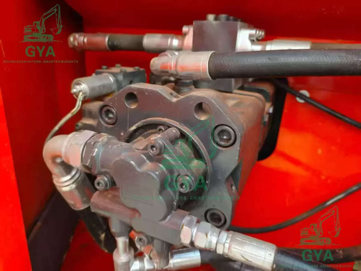 2015 Doosan DX140 detail photo 3