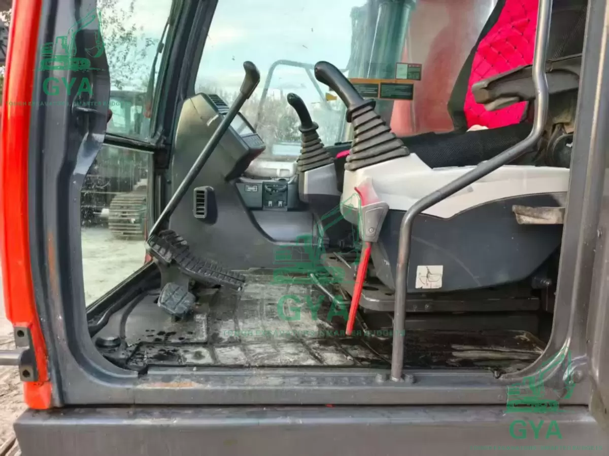 2015 Doosan DX140 detail photo 6