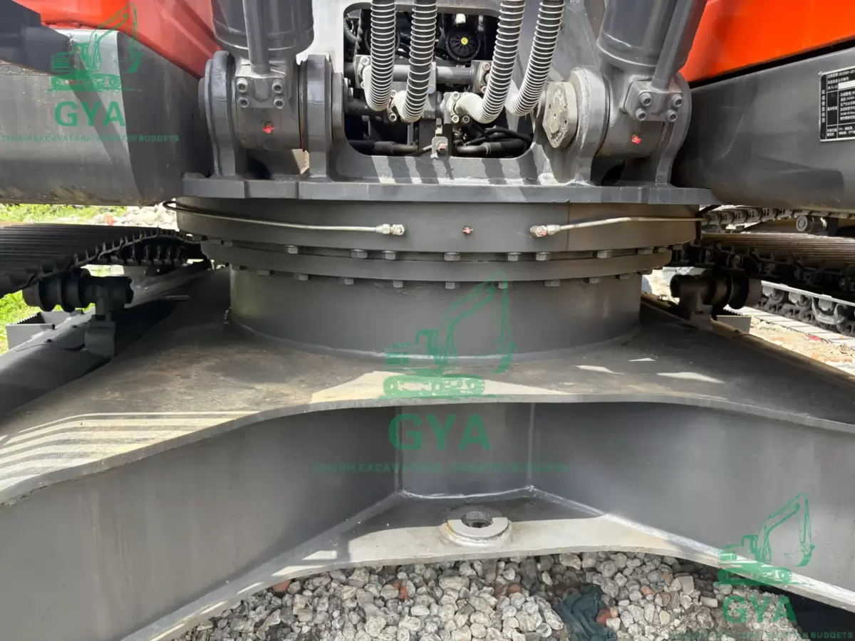 2017 Doosan DX225 detail photo 5