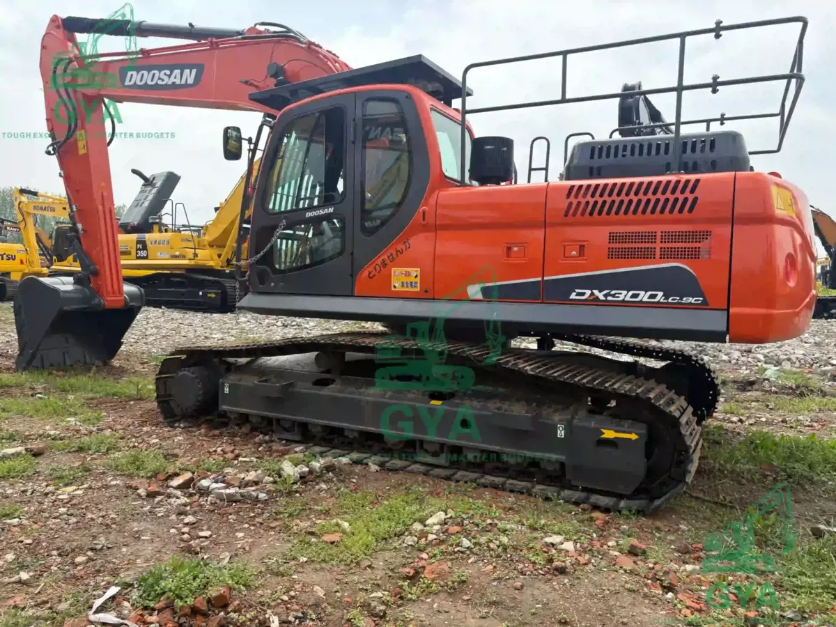 2015 Doosan DX300