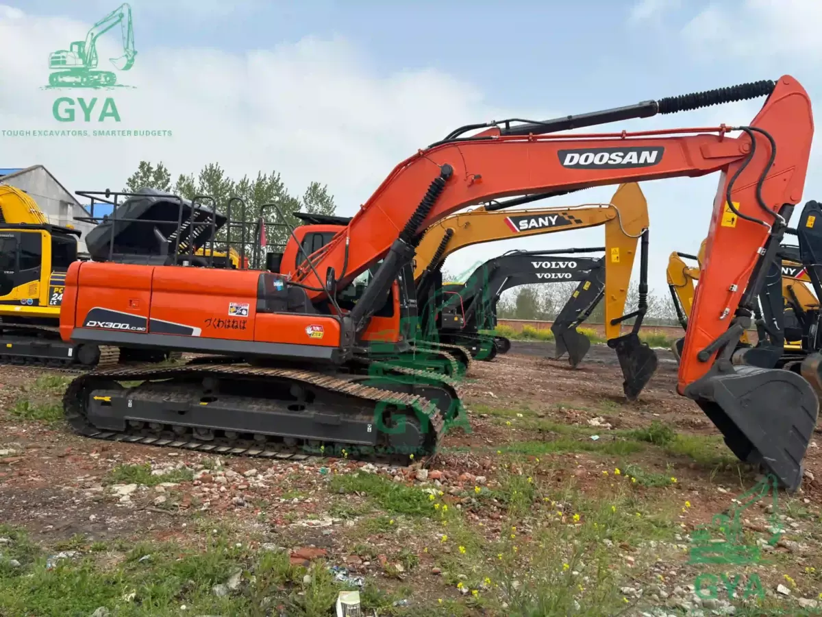 2015 Doosan DX300 detail photo 4