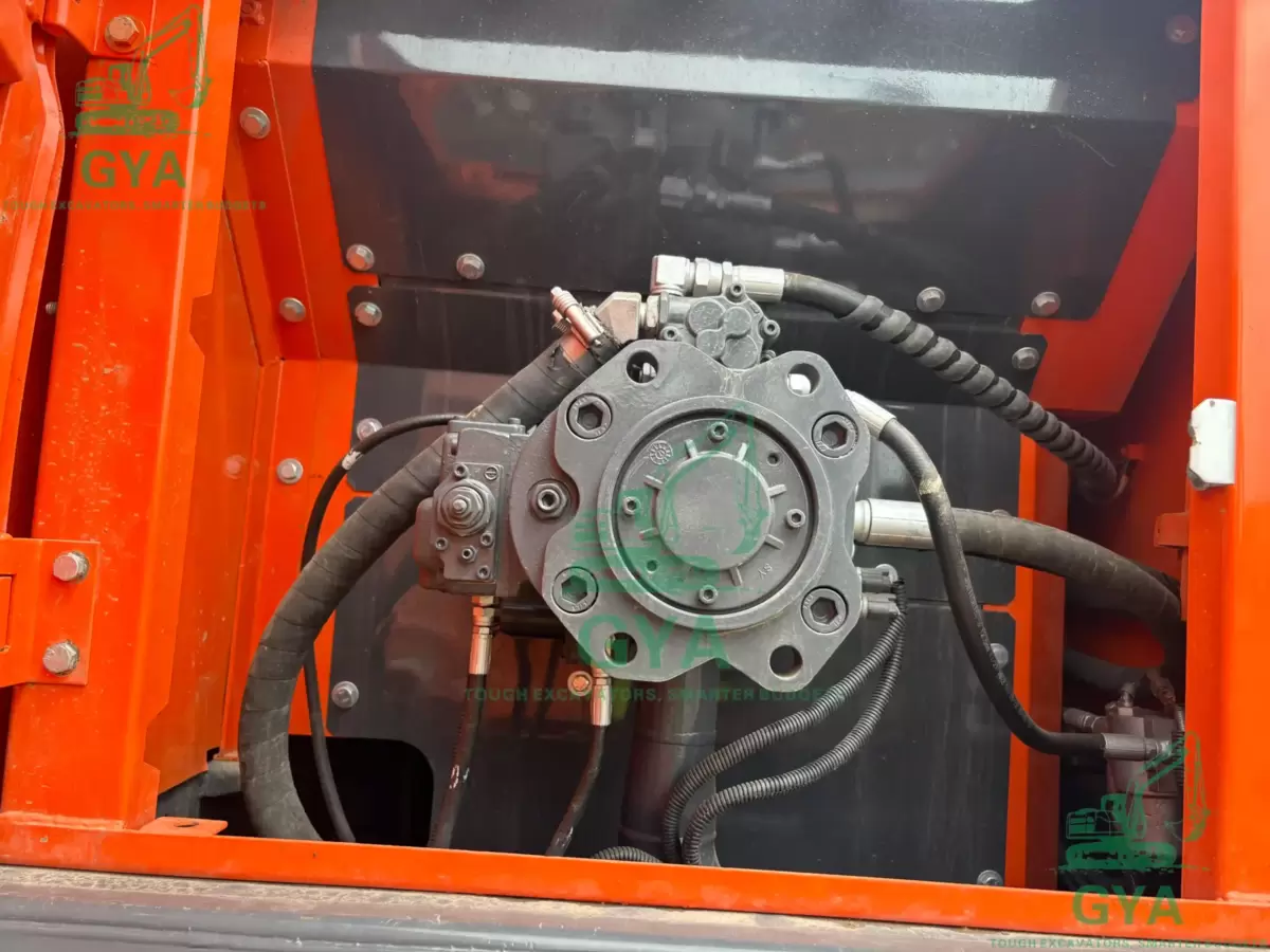 2015 Doosan DX300 detail photo 7