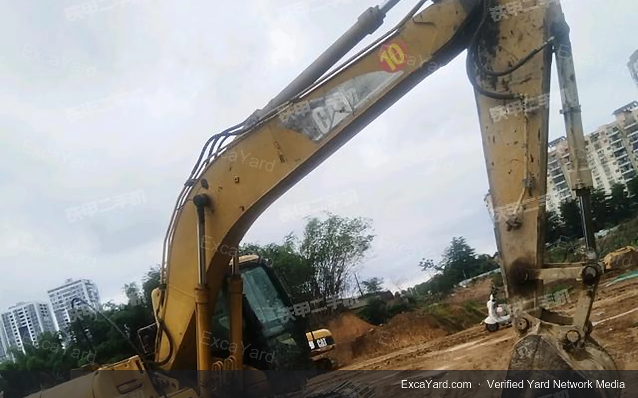 2003 Caterpillar 320C detail photo 3