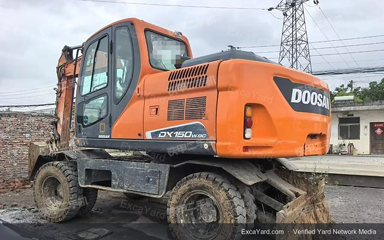 2019 Doosan DX150WE9C