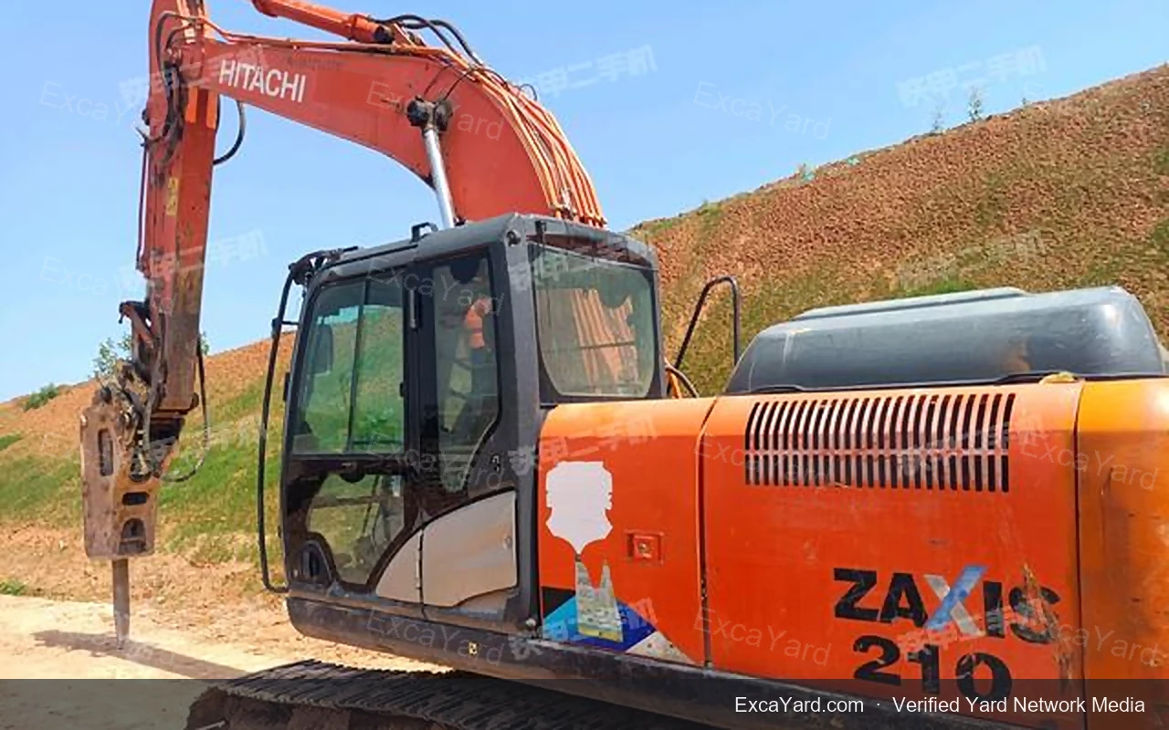 2018 Hitachi ZX2005A