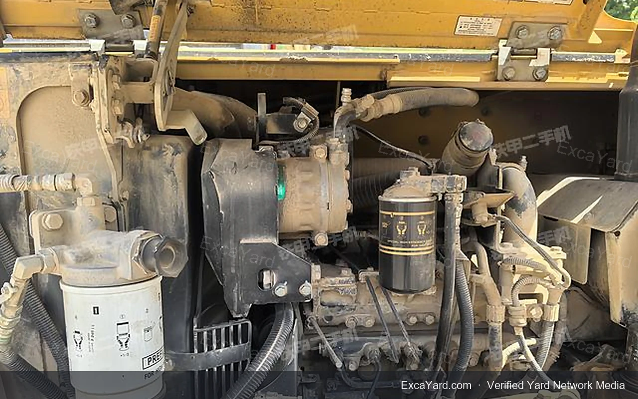 2019 Komatsu PC608 detail photo 3
