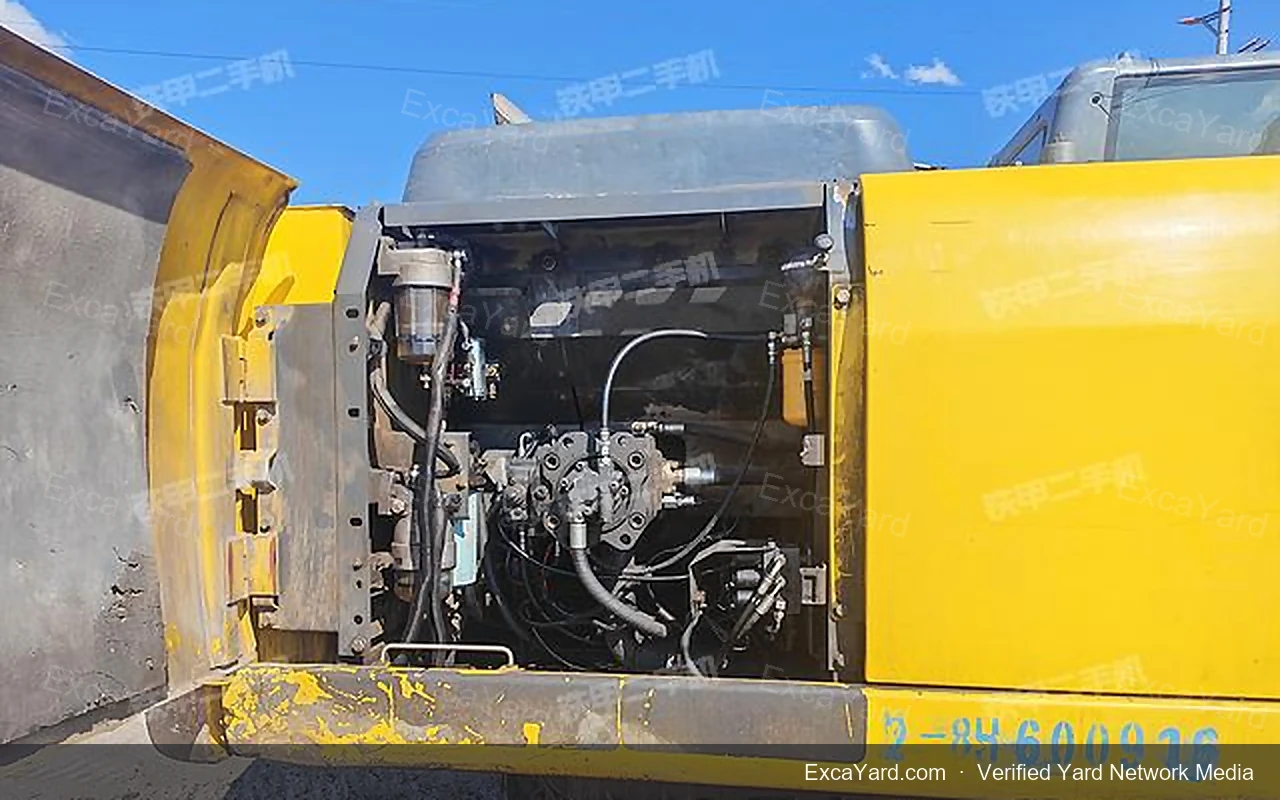 2010 Sumitomo SH2405 detail photo 4