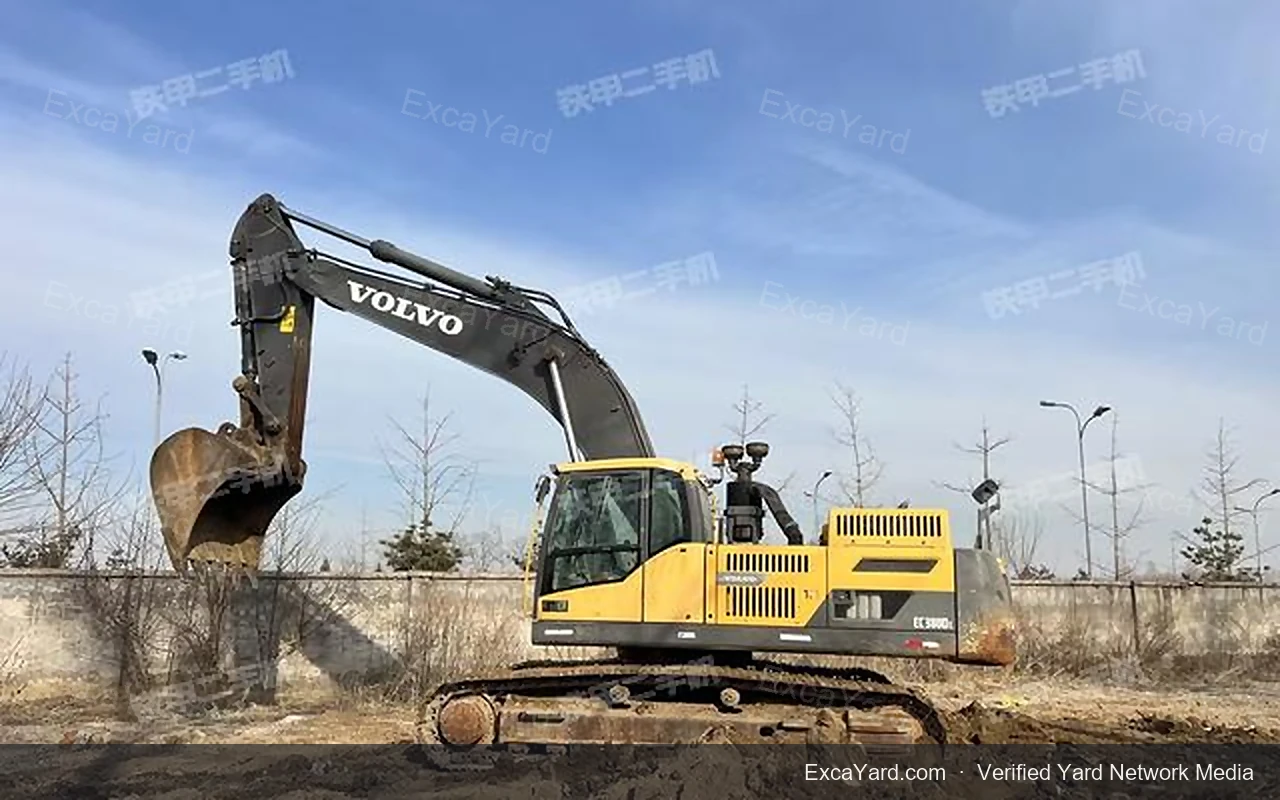 2017 Volvo EC380D