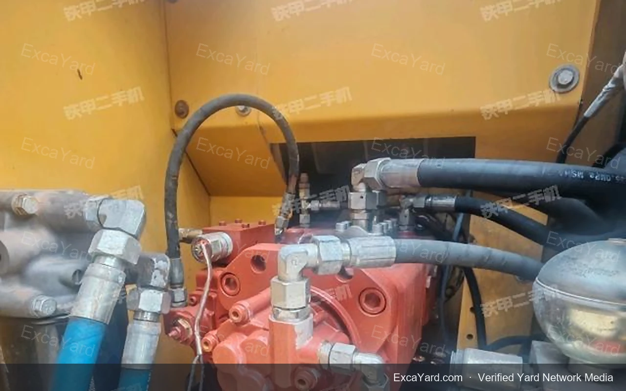 2015 XCMG XE135B detail photo 4