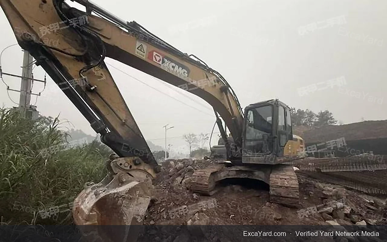 2020 XCMG XE200DA