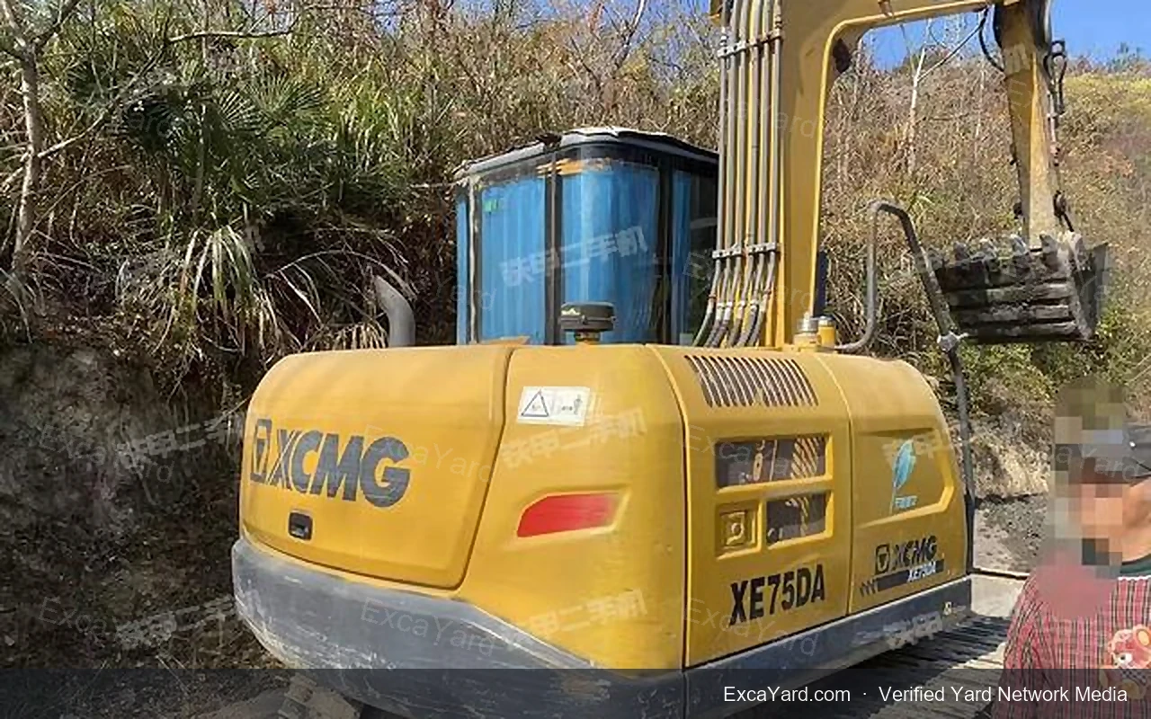 2021 XCMG XE75DA detail photo 2
