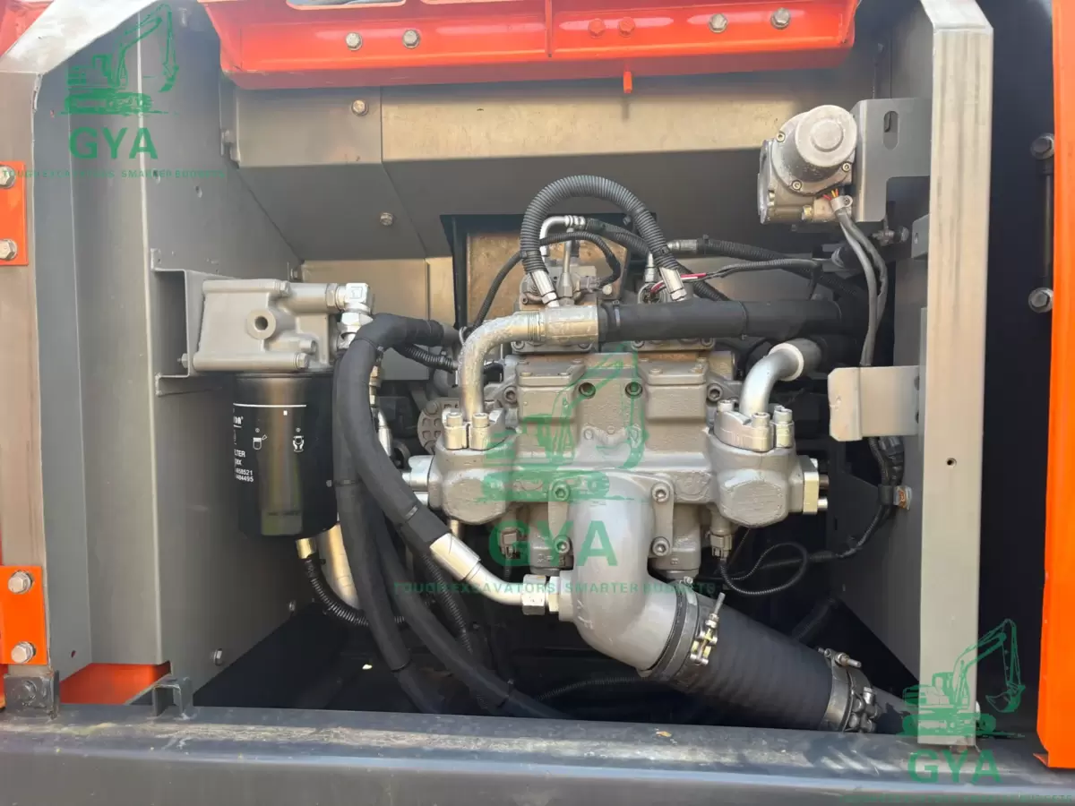 2018 Hitachi ZX200-3G detail photo 4