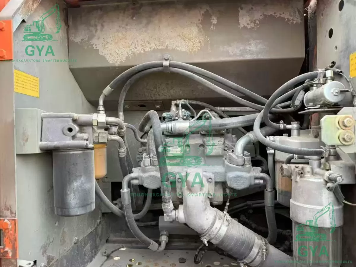 2010 Hitachi ZX210-3 detail photo 4