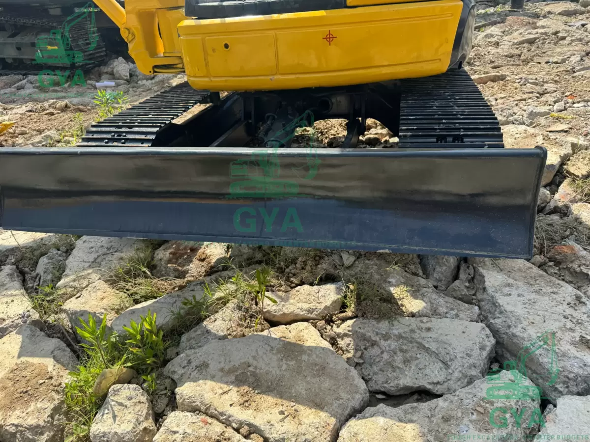 2021 Komatsu PC40 detail photo 5