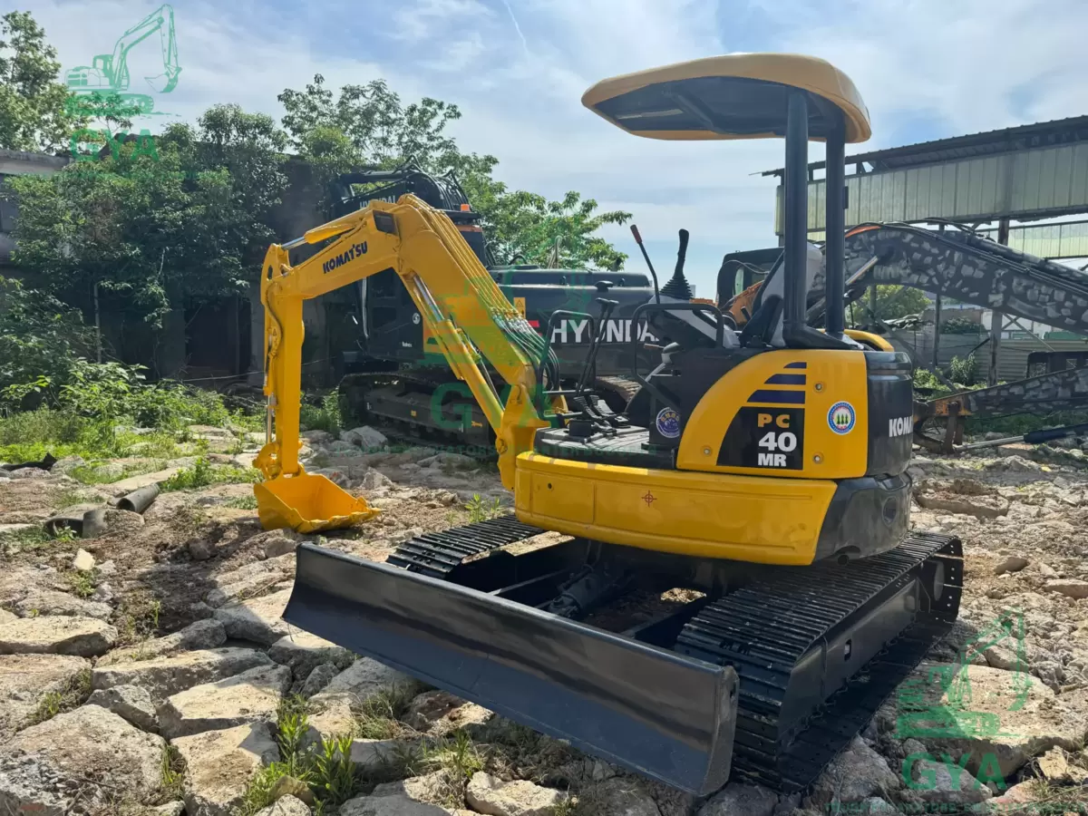 2021 Komatsu PC40 detail photo 6