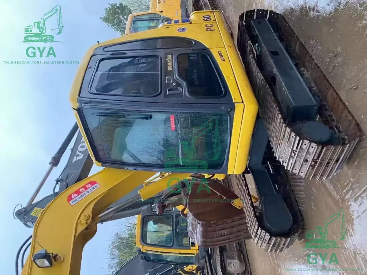 2004 Komatsu PC60-7 detail photo 5