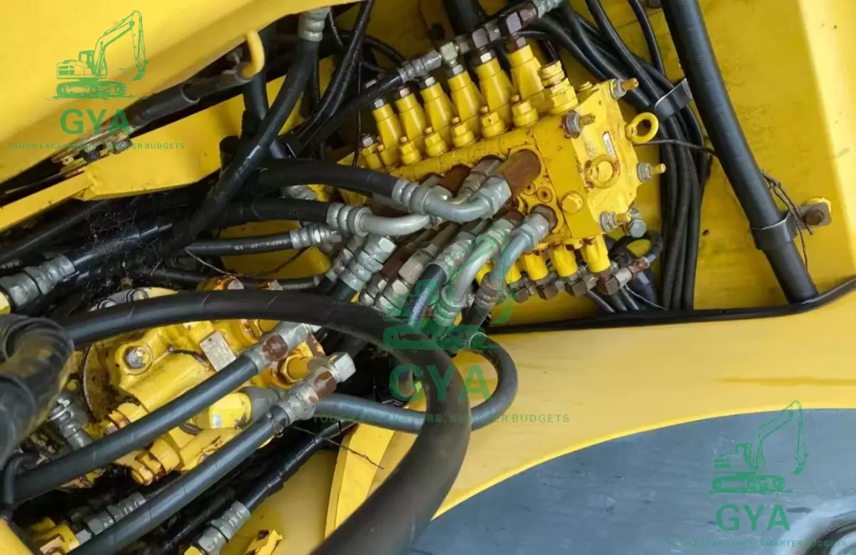 2004 Komatsu PC60-7 detail photo 8