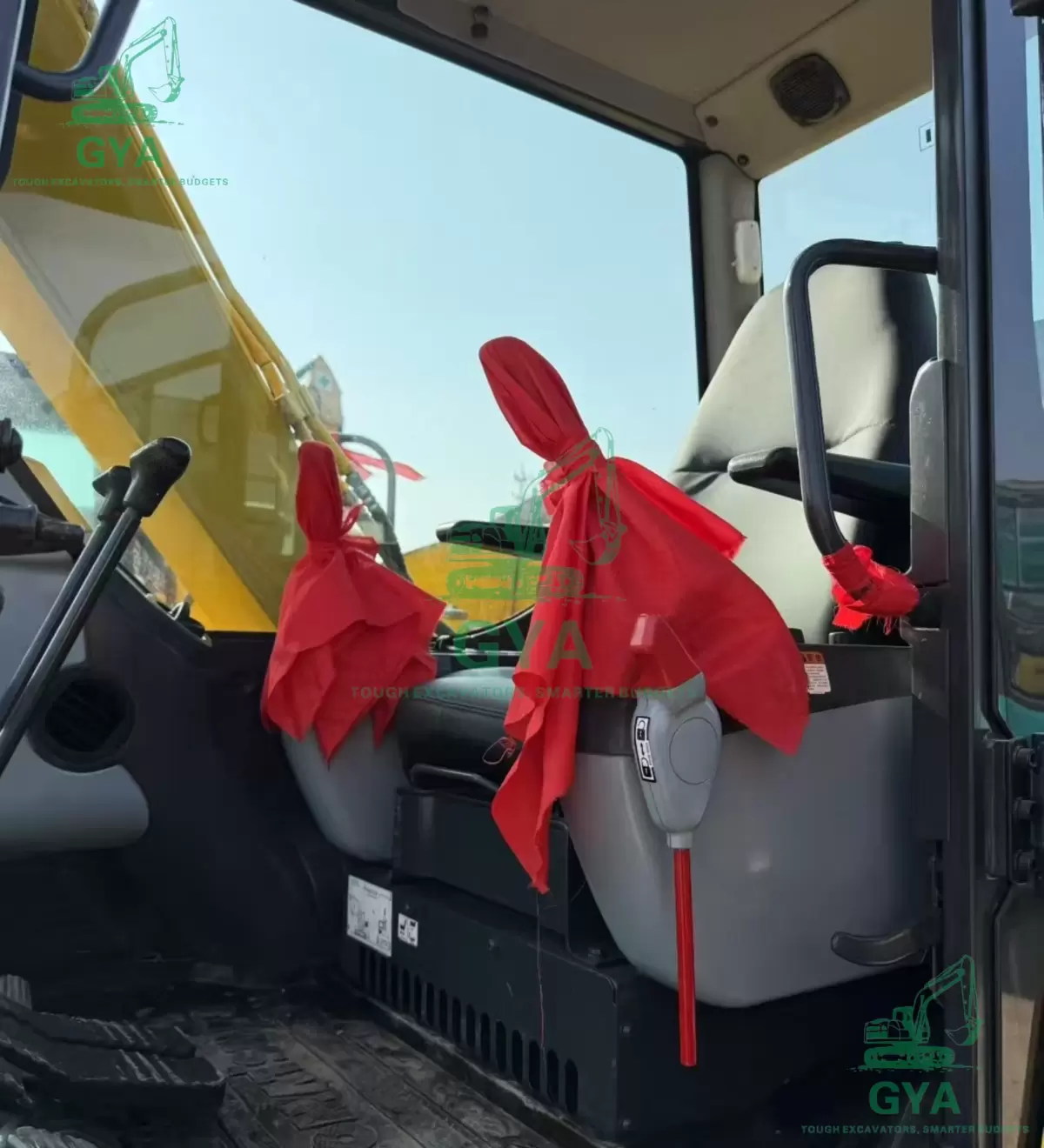 2016 Komatsu PC60-8 detail photo 5