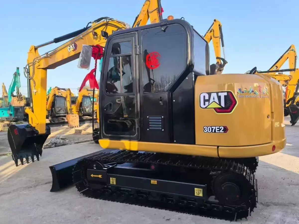 2025 Caterpillar CAT 307E2