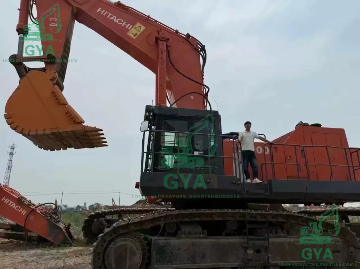 2012 Hitachi 1200