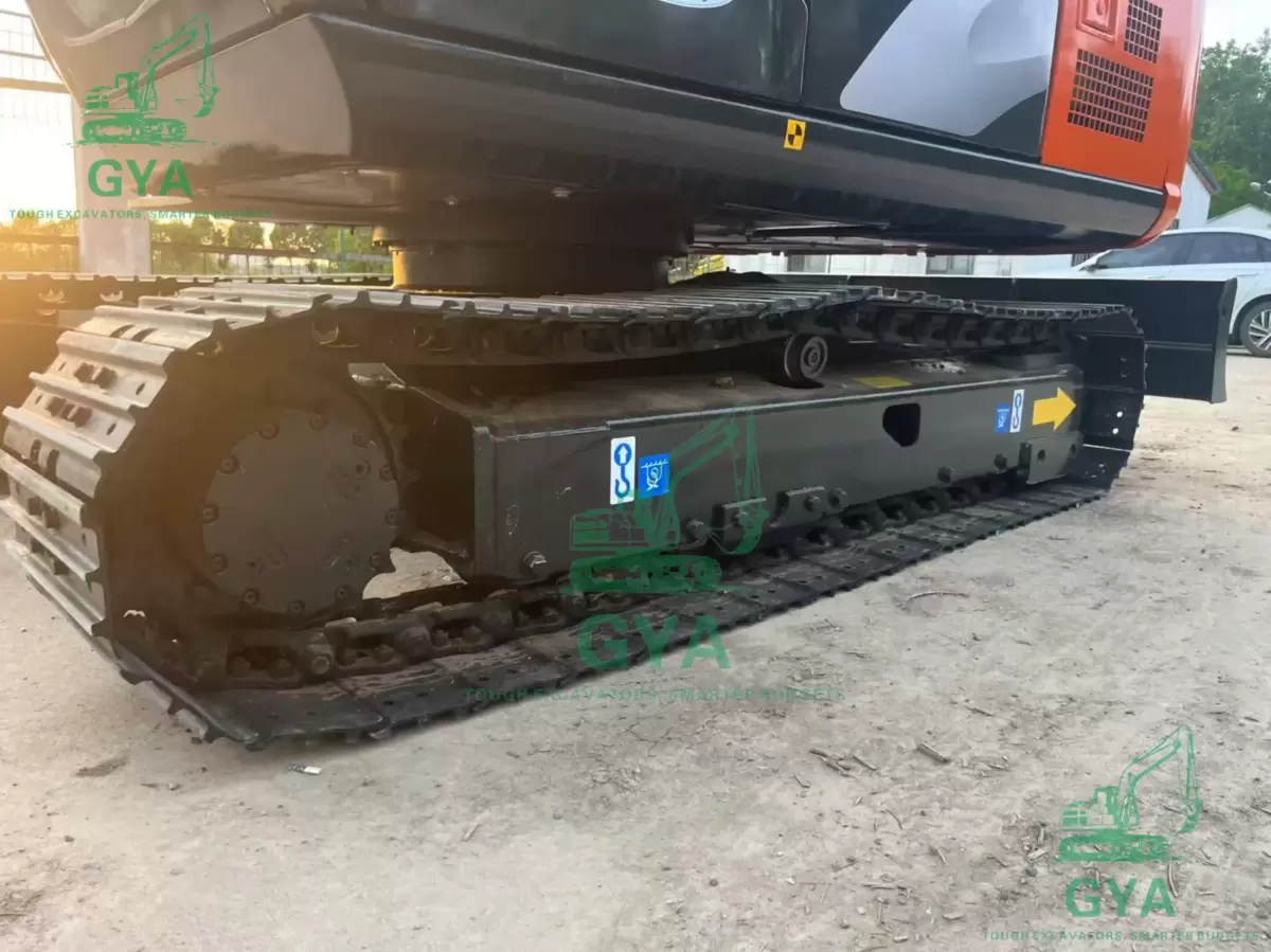 2012 Hitachi ZX70-6 detail photo 4