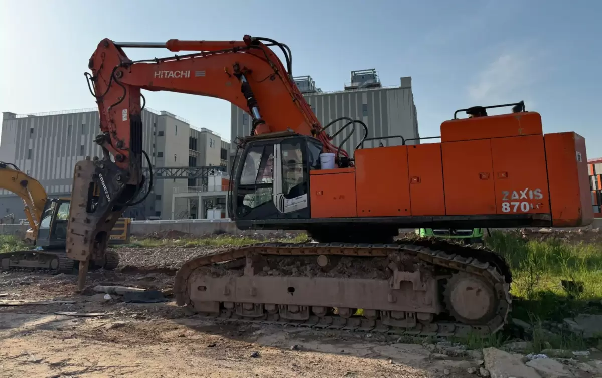 2020 Hitachi ZX870