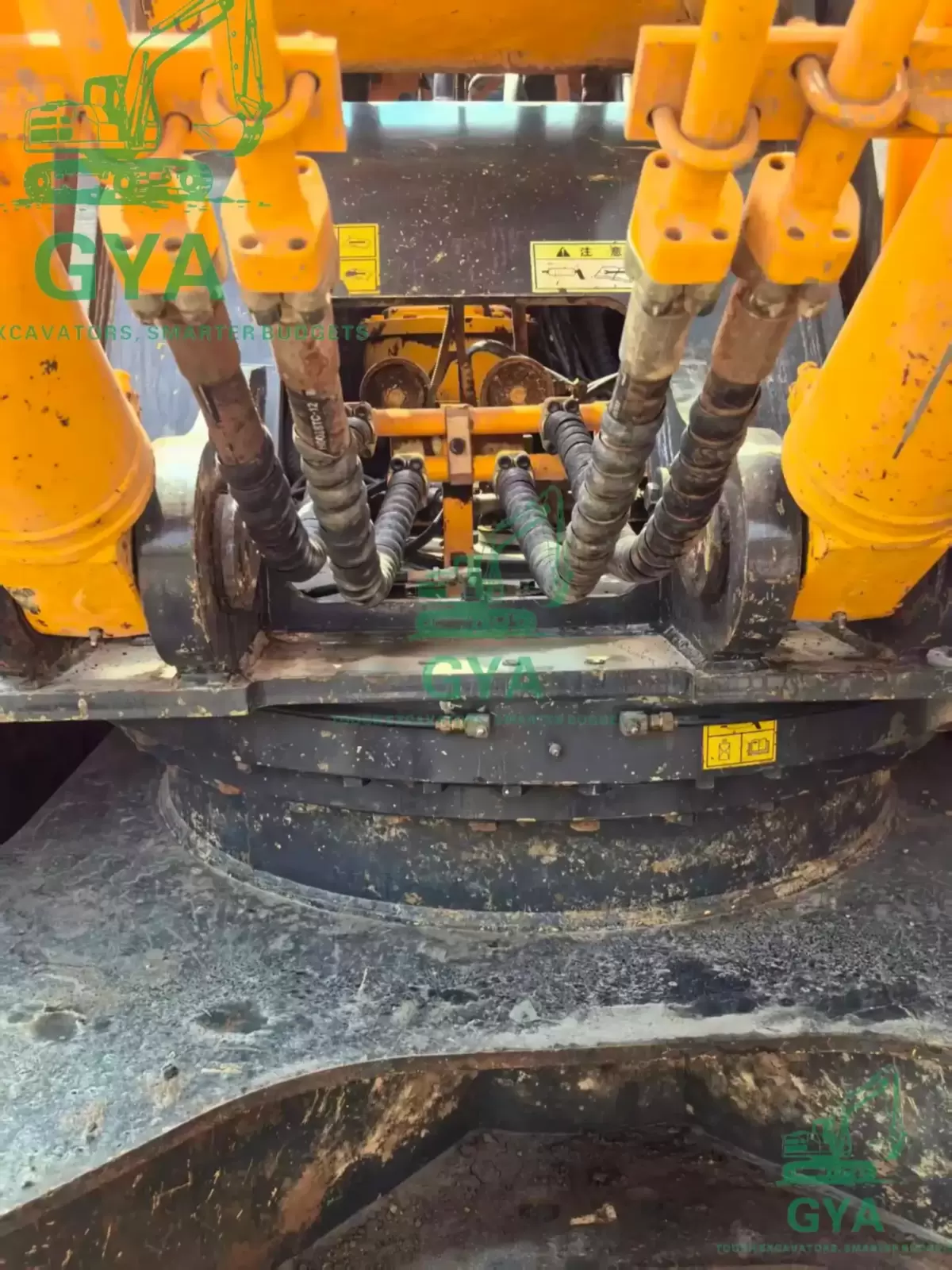 2012 Hyundai R220LC-7 detail photo 5