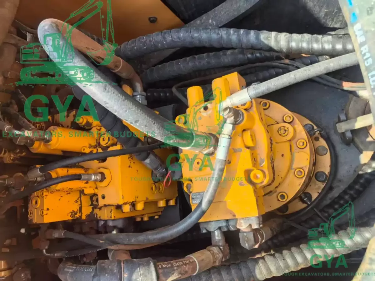 2012 Hyundai R220LC-7 detail photo 7