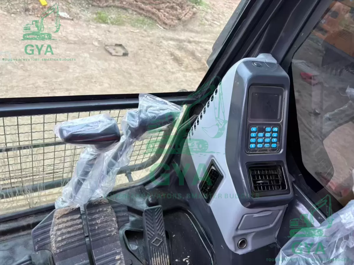 2014 Komatsu PC160-7 detail photo 3