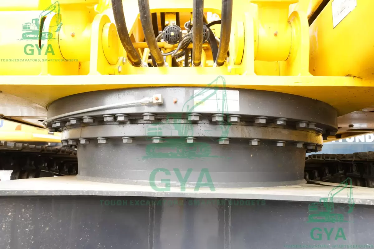 2014 Komatsu PC200-8 detail photo 4