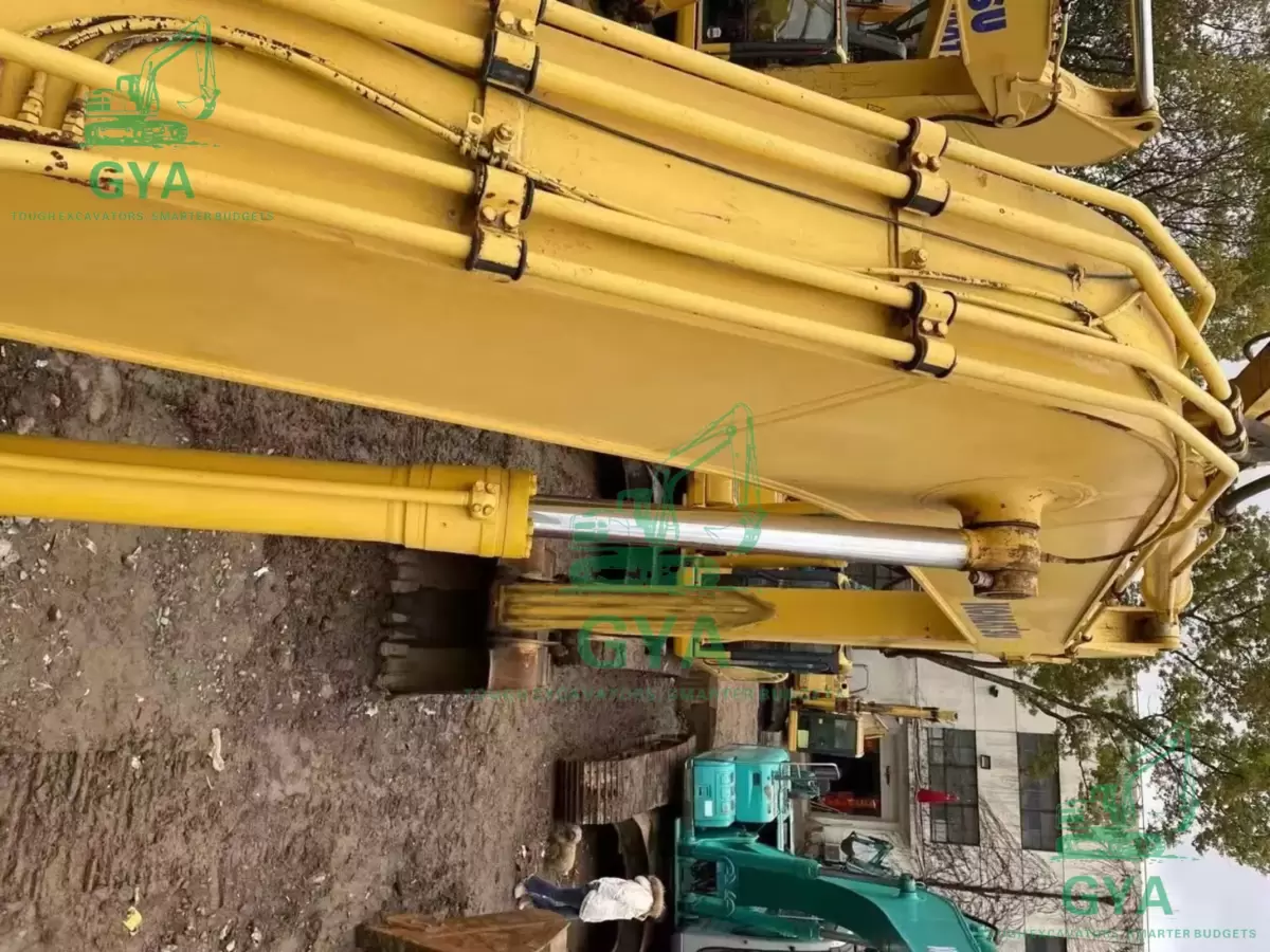 2008 Komatsu PC220-7 detail photo 3