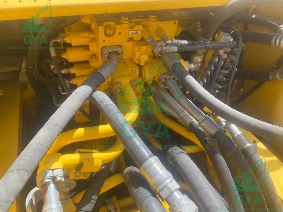 2018 Komatsu PC350-8 detail photo 8