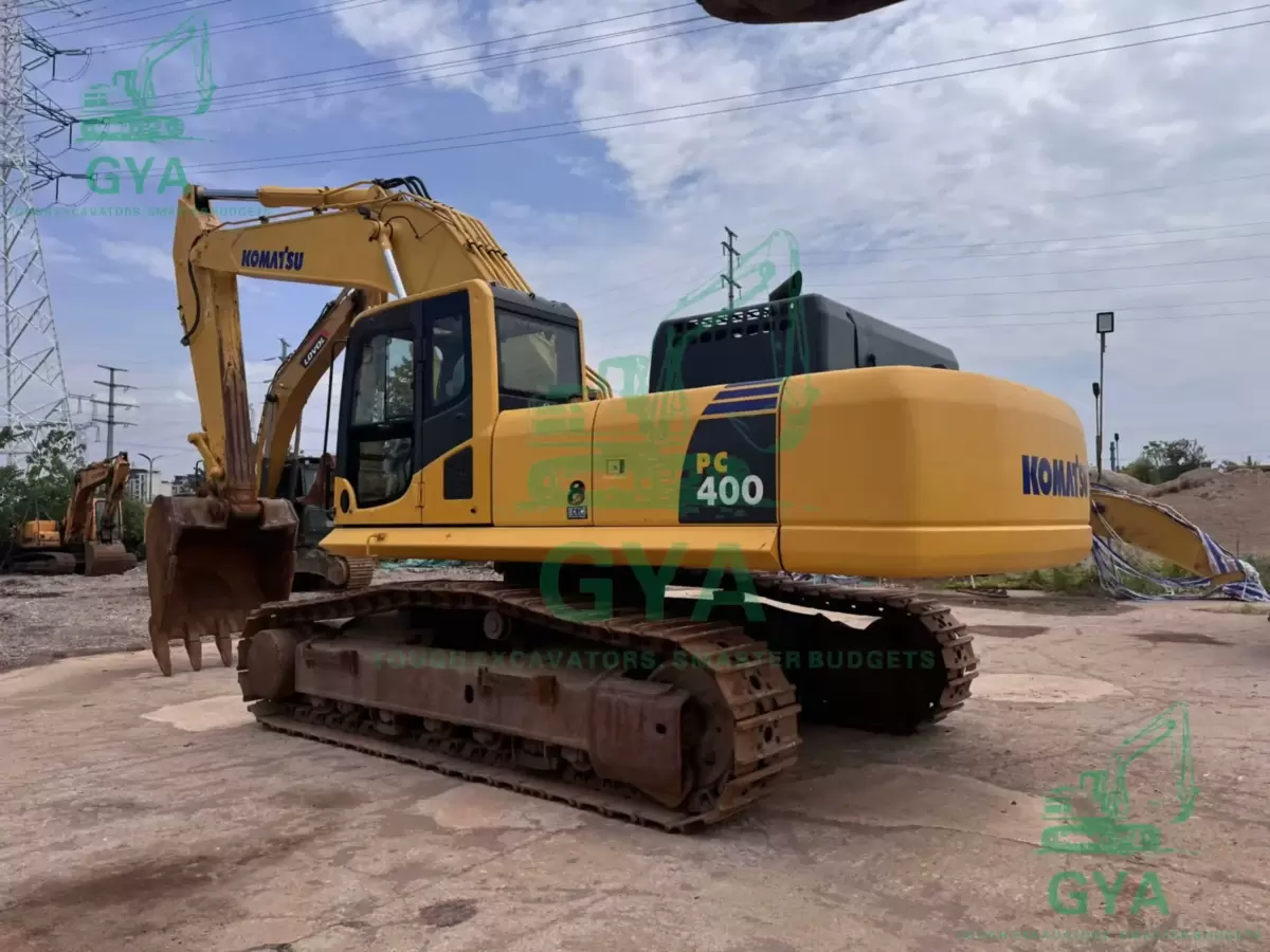 2020 Komatsu PC400-8